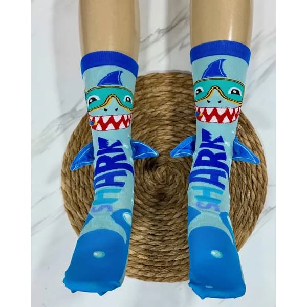 Meia Colorida Divertida Infantil Juvenil 3D Personagens Feminino e Masculino Cano Alto