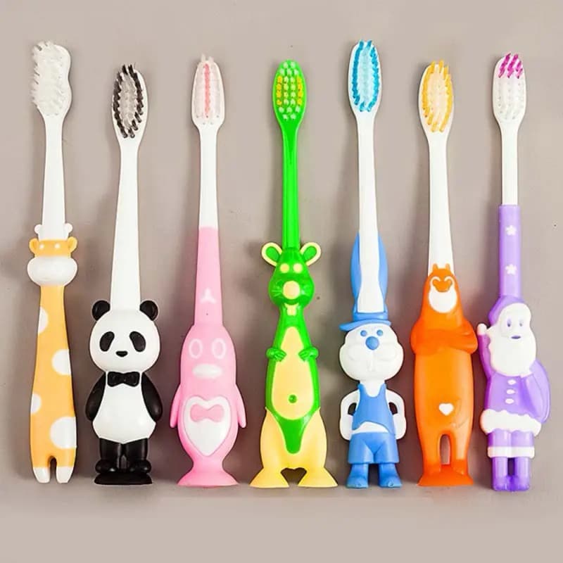 Escova De Dente Infantil Kit 12 Peças Sortidas