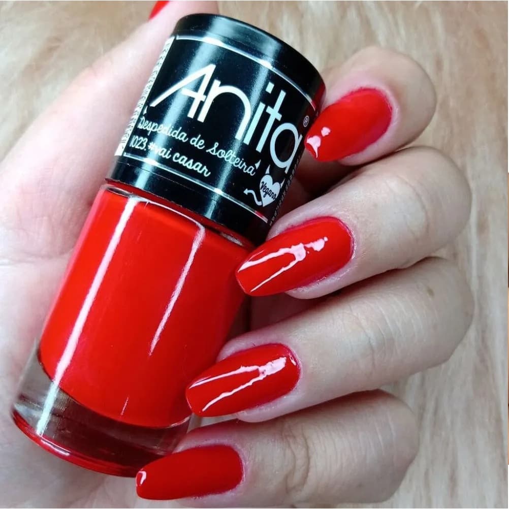 Esmalte Anita vermelho aberto Despedida de solteira Vai casar