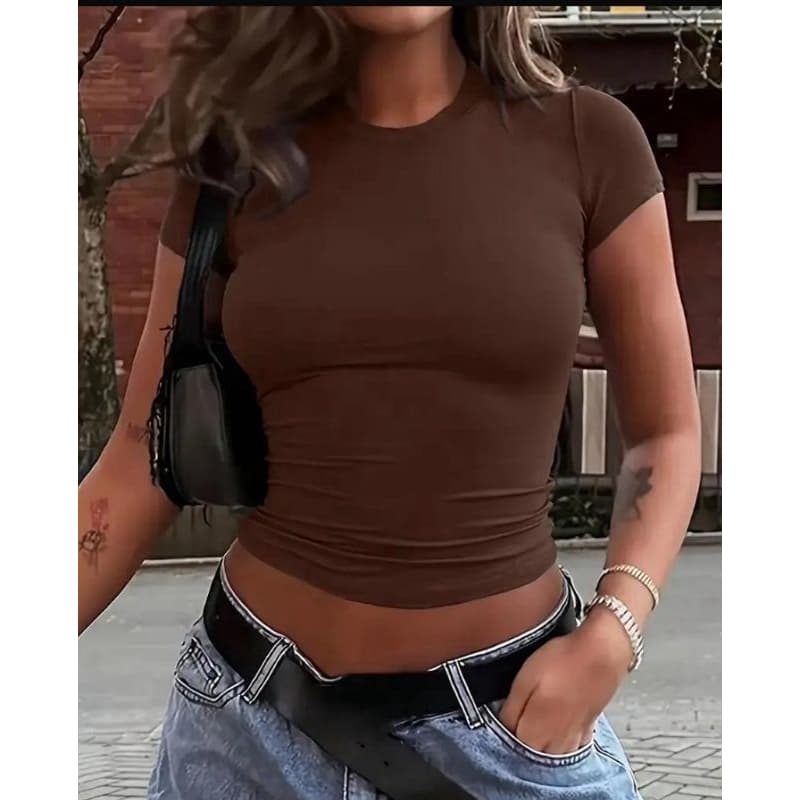 Blusa feminina Básica baby look