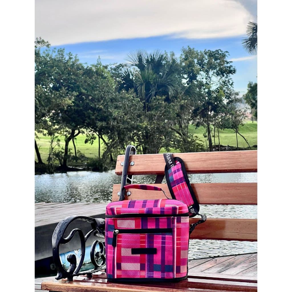 Bolsa Térmica Feminina Lancheira Alça Transversal Regulável com Apoio Verão 02
