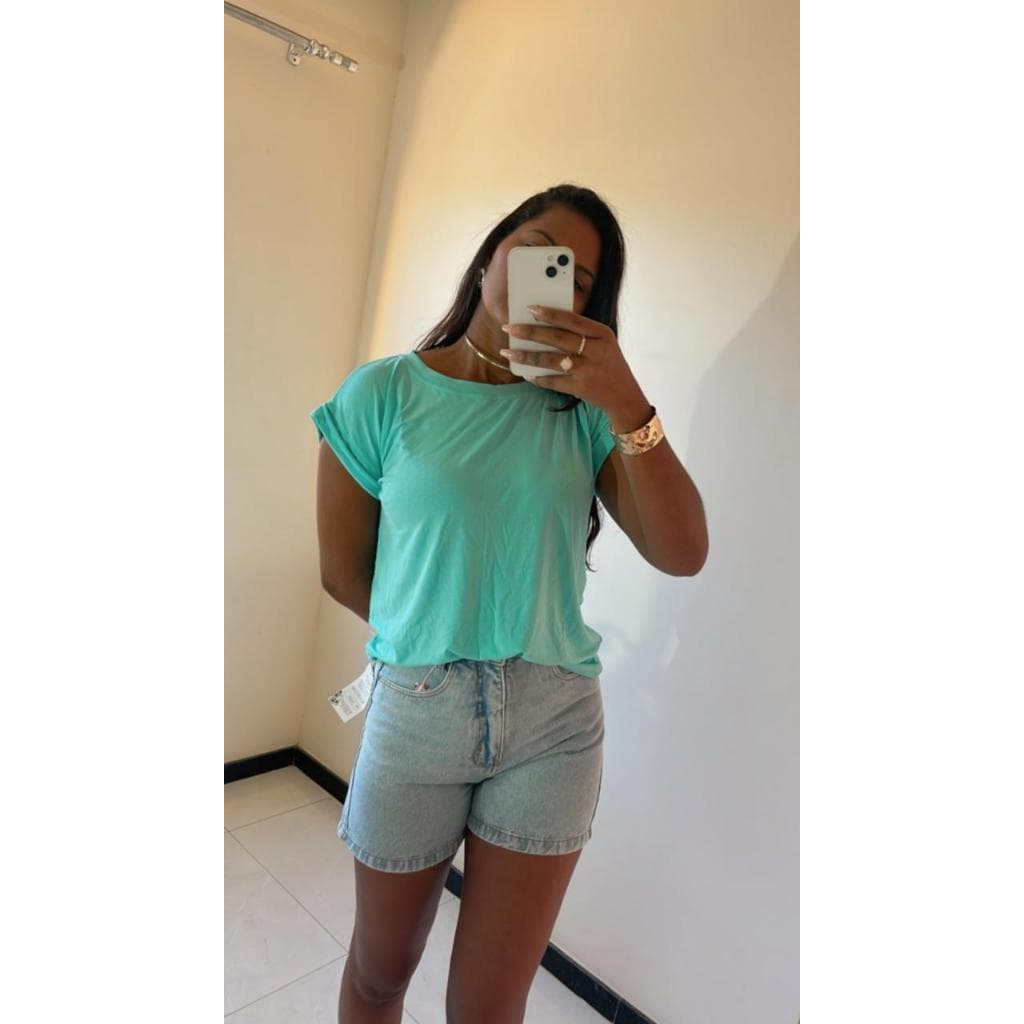 Blusa Feminina Muscle Tee T-Shirt Algodão Básica Camiseta Lisa Blusas Sociais Minimalista
