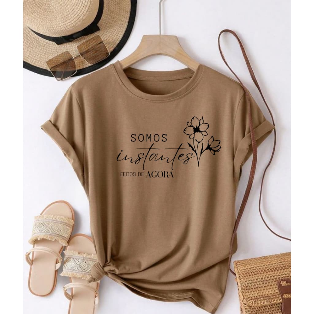 Camiseta Feminina Tshirt Frase e Desenho Delicado Estampa Minimalista Qualidade Para Todas As Ocasiões