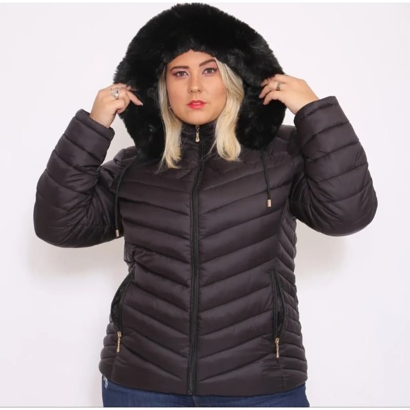 Jaqueta Nylon Plus size forrada de Pelucia
