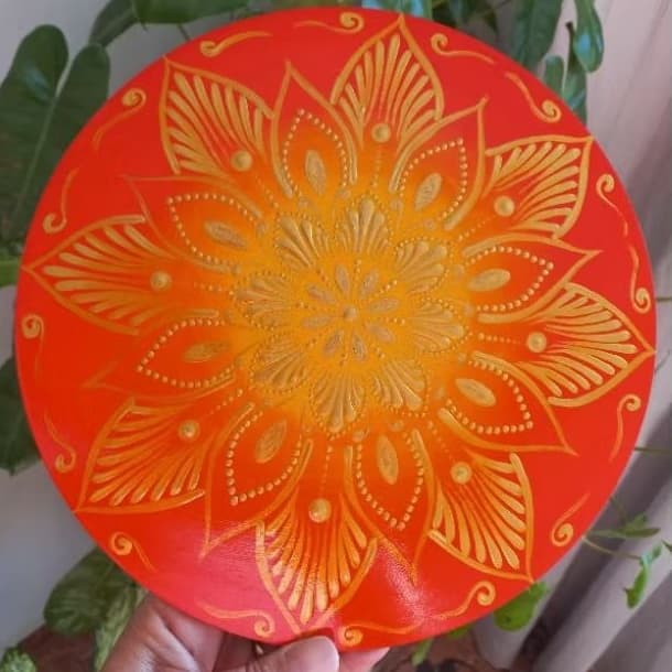 Mandala, Pintura Pontilhada de Olho Grego, Nossa Senhora e espelhada. MDF 22 ou 25 cm.