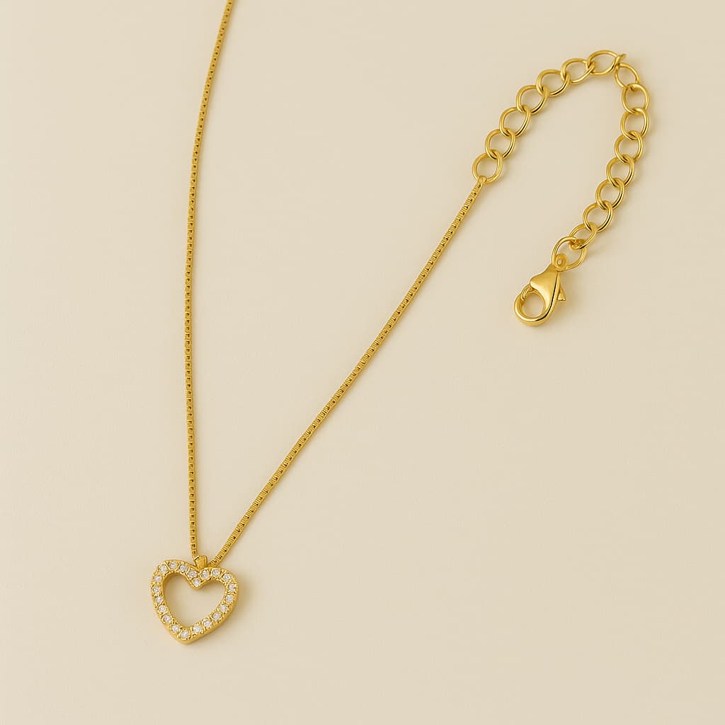 Colar Feminino Coração Vazado com Zircônias – Corrente Veneziana Delicada Não Causa Alergia - BANHADO PRATA 925 OURO 18K