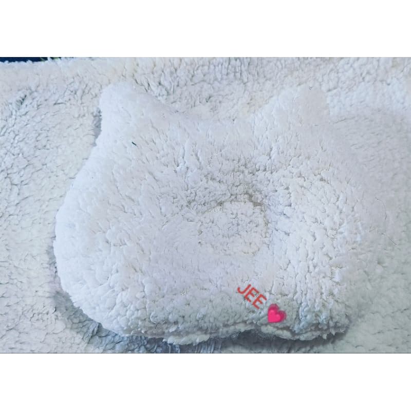 travesseiro gatinho anatômico