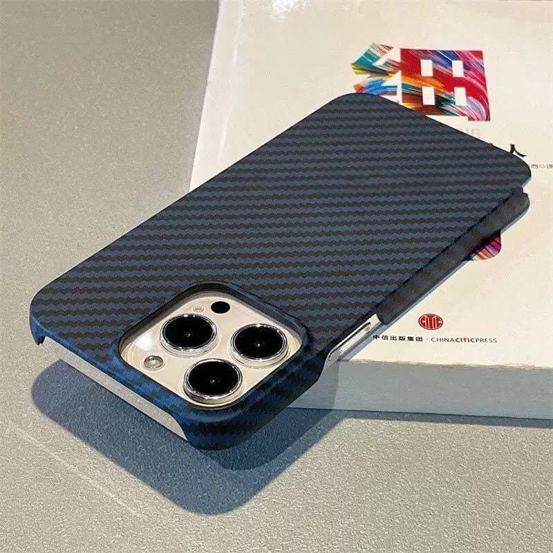 Capa ultrafina fibra de carbono adequada para iPhone11/12/12pm/13/13pro/13pm/14/14pro/14pm/15/15pro