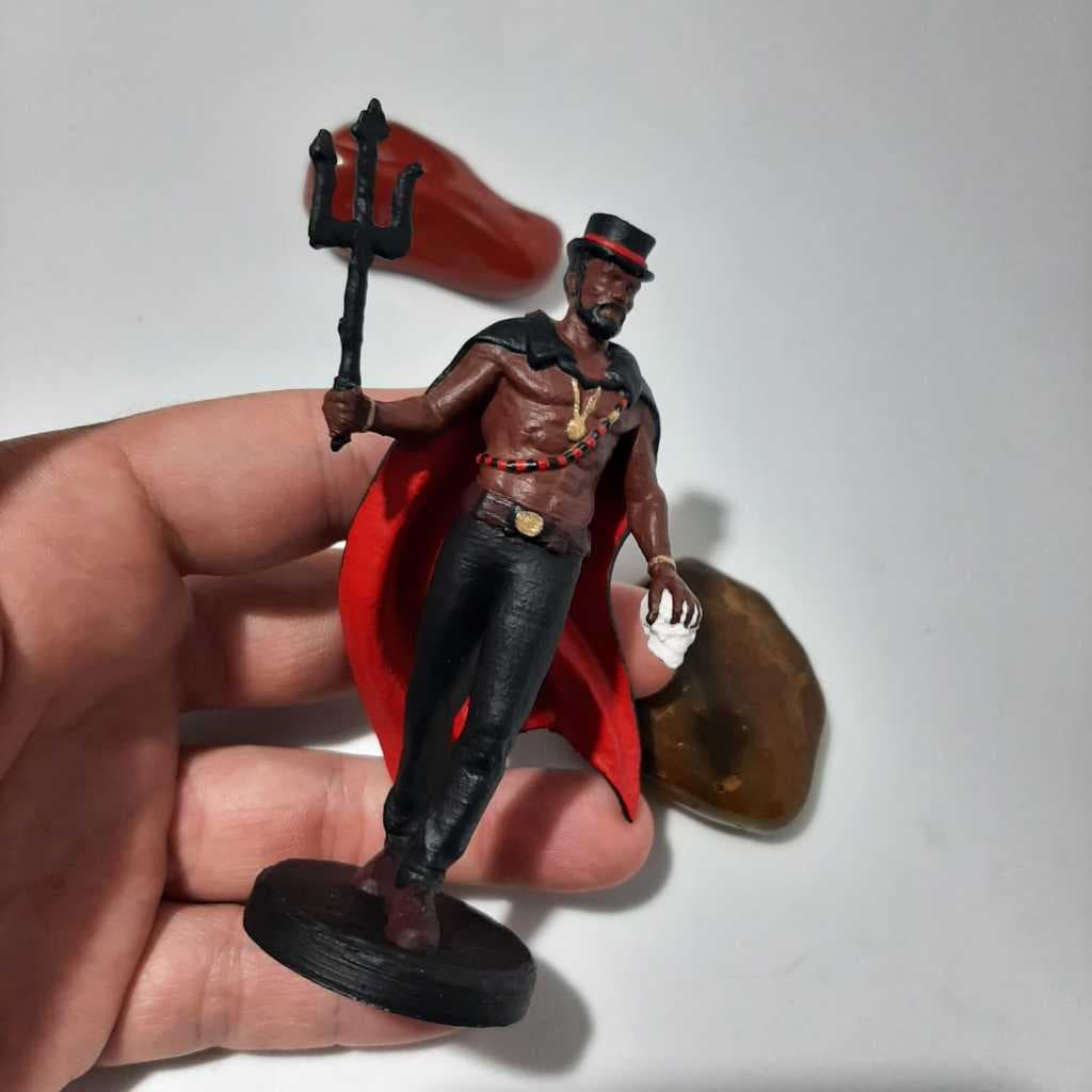 Exu  - 10 cm com acabamento em Pintura Artesanal | Impressão 3D | Arte de Orum