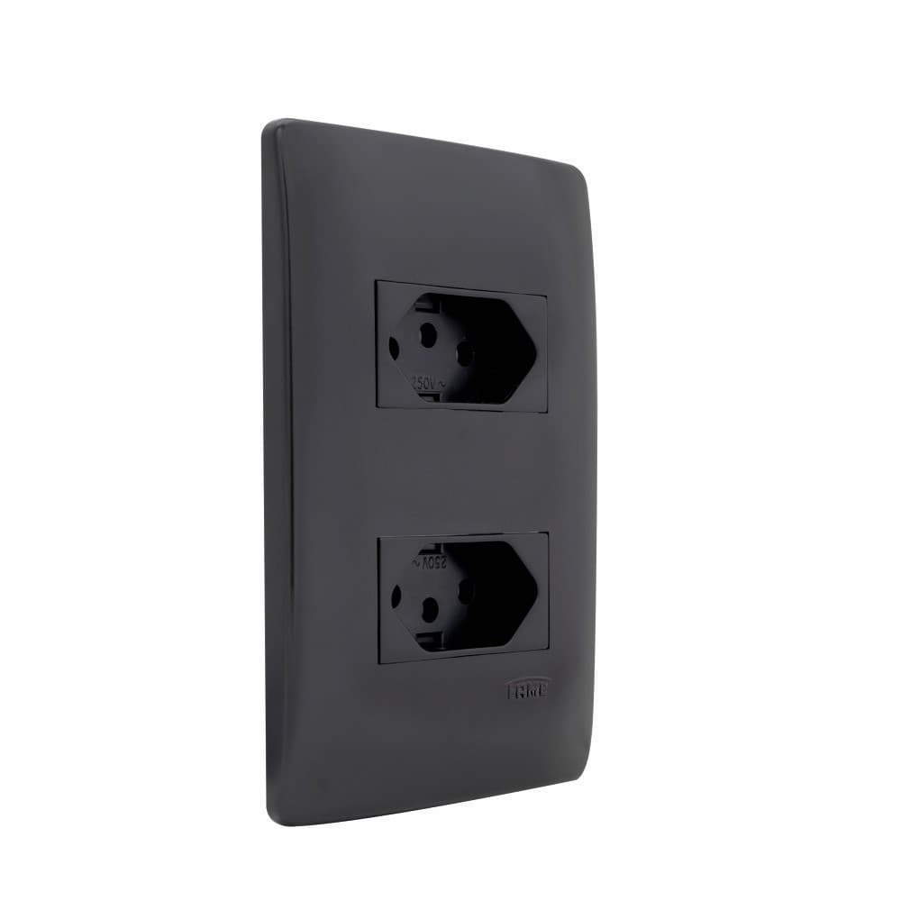 Conjunto 2 Tomada 4X2 2P+T Habitat Distanciadas Black - Fame
