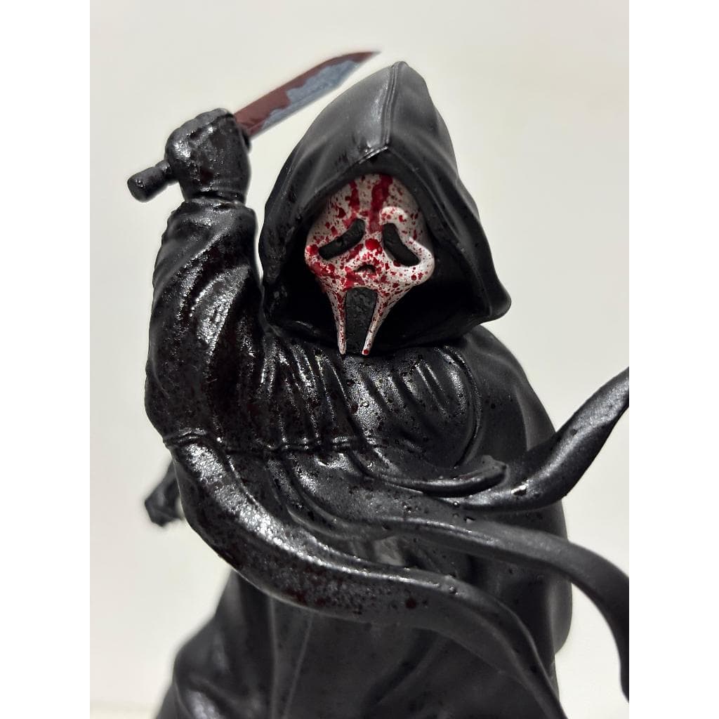 Boneco Colecionável Action Figure Ghostface Scream - Pânico - Dead by Daylight - 15cm - Resina
