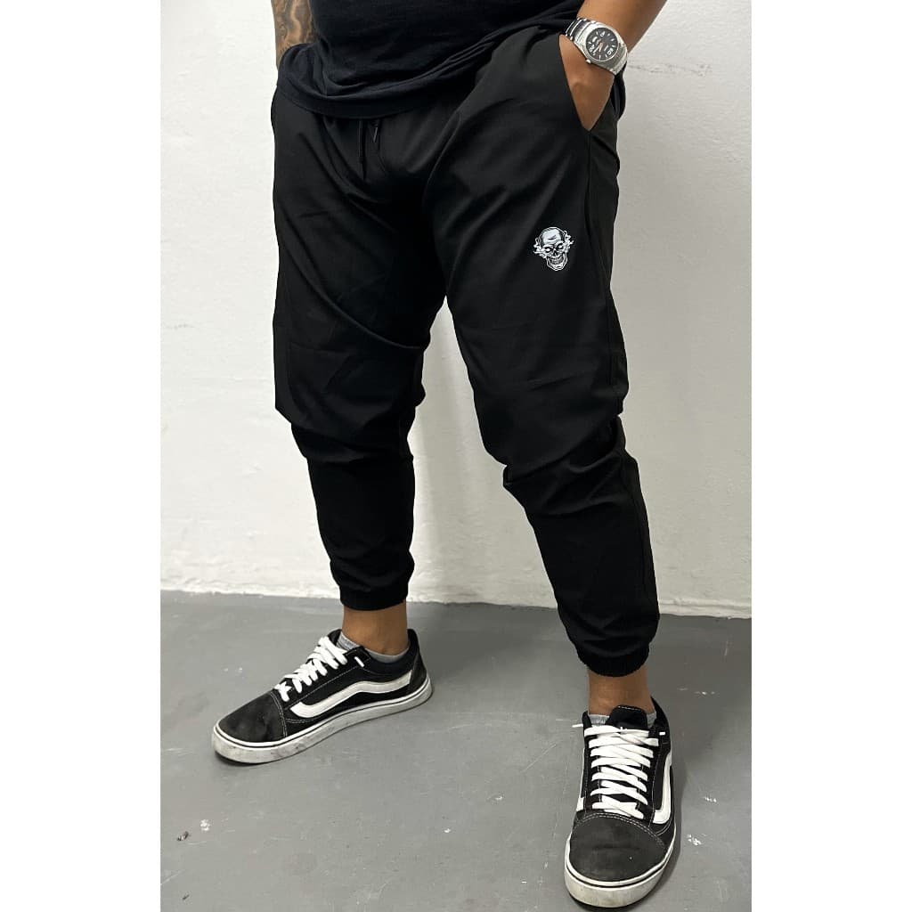 Calça Tactel Impermeável BLACKSKULL Masculina Sport Para Academia e Elásticos na cintura e punho.
