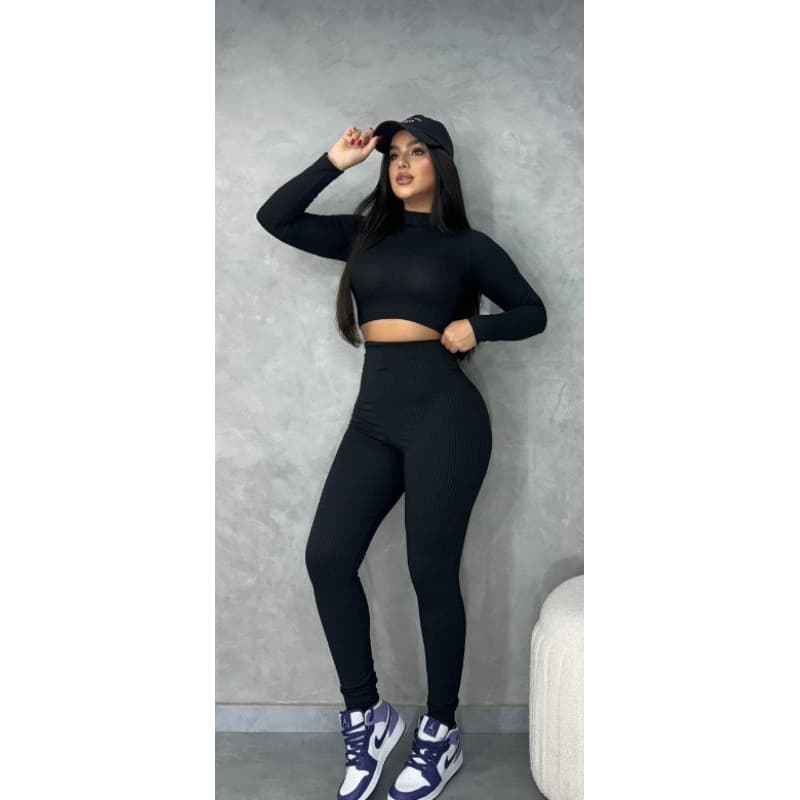 conjunto feminino inverno manga longa cropped e legue canelado moda blogueira tendências outono-inverno