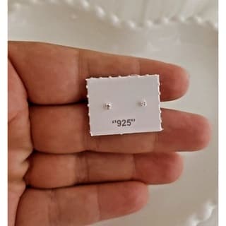 Brinco delicado de Prata 925 Ponto de Luz Zircônia 2mm