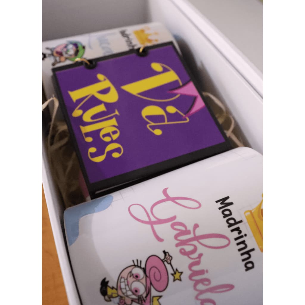 Kit para Padrinhos Mágicos – Caixa com 2 Canecas + Mini Livro Personalizado