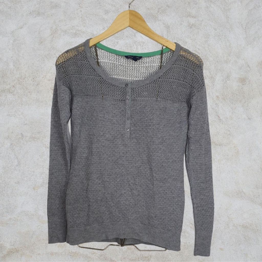 malha suéter tricô levinho cinza american eagle outfitters