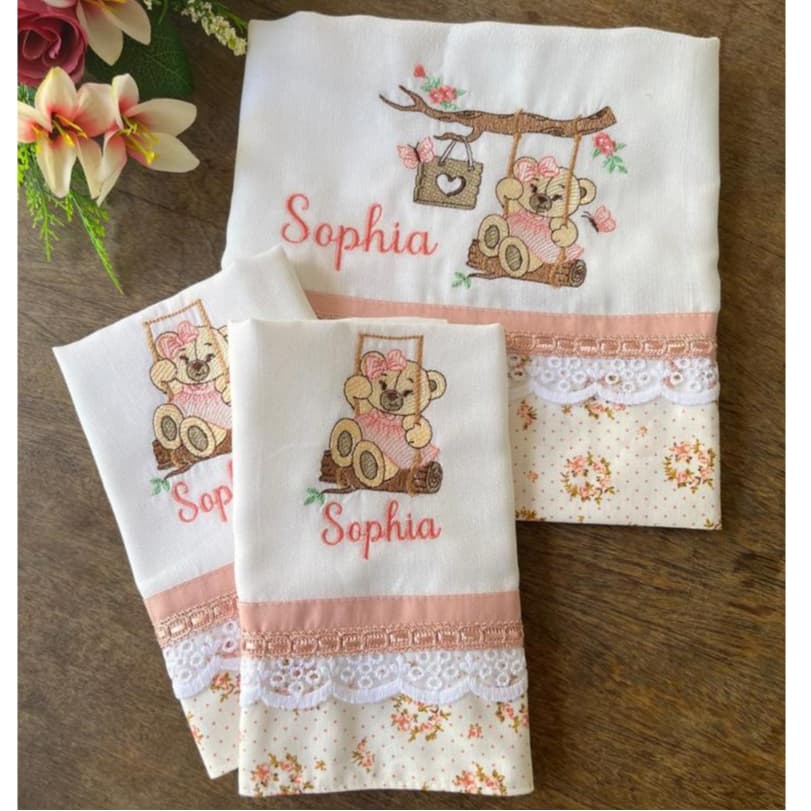 Kit Fraldas Personalizado Fralda de Passeio e Boca com Nome e Tema
