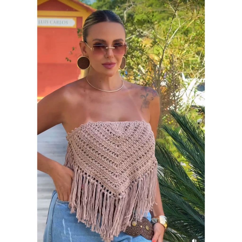 Cropped Feminino em Crochê Artesanal - Cropped Tomara que Caia com Renda - Cropped Laís