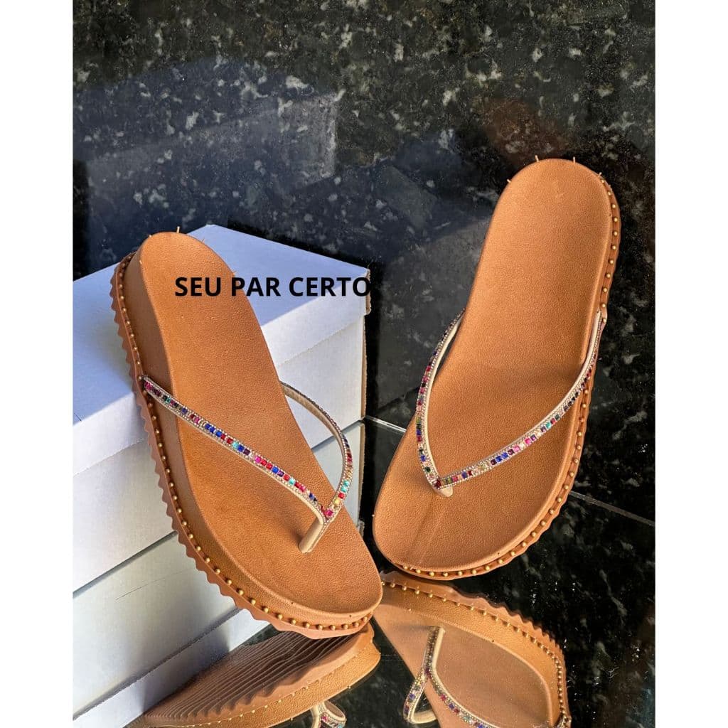 Sandália Feminina Papete Modelo birken cravinho 065 Estilo Chinelo Com Stras Lançamento