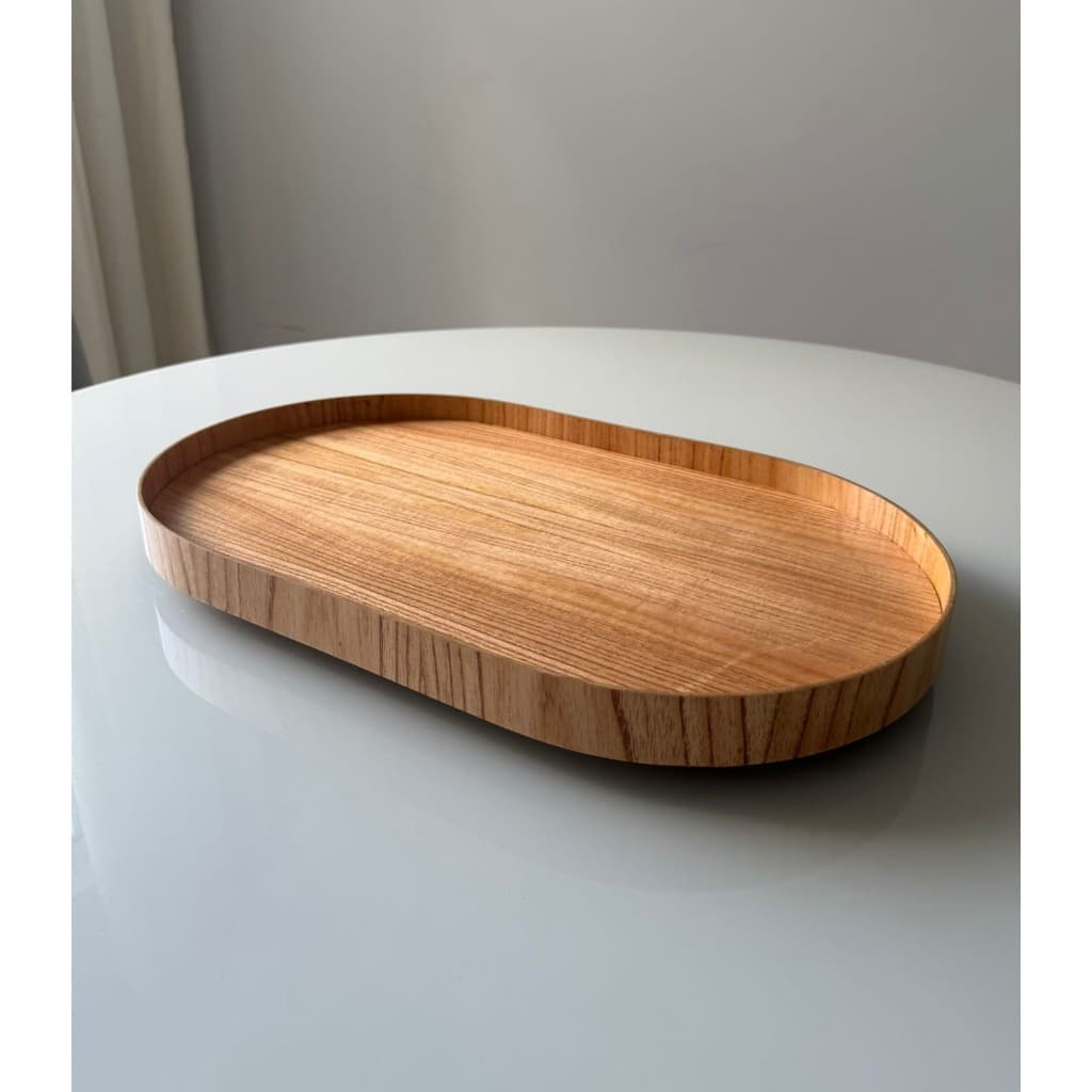 Bandeja de Madeira Cinamomo Flutuante Oval Laminado 50x30cm