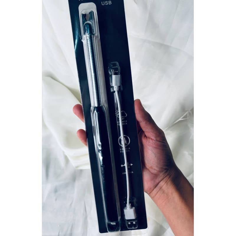 Acendedor de Velas Elétrico Recarregável com Cabo USB – Seguro, Prático e Ecológico!