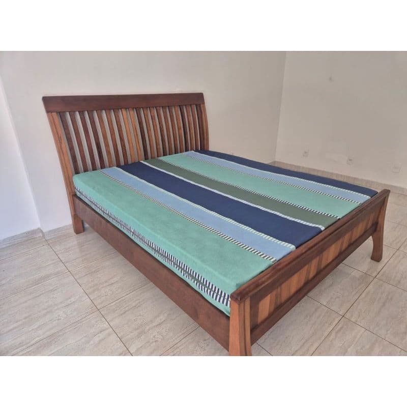 Capa Protetora Colchão Box Queen Size 1,60 X 2,00 X 0,30 De Altura Ziper Reforçado Não Faz Barulho Varias Cores