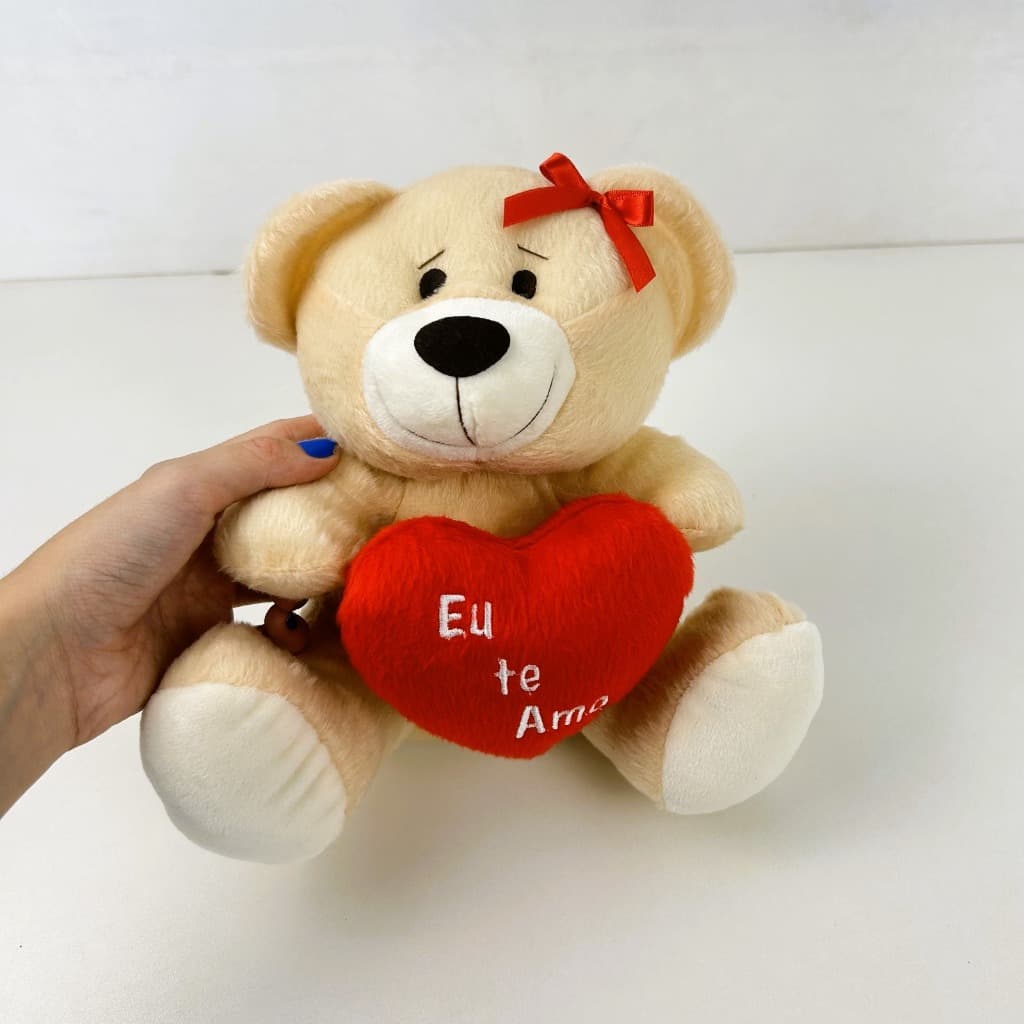 Urso Apaixonado De Pelúcia Com Coração Presente para o Feliz Dia Dos Namorados 20cm