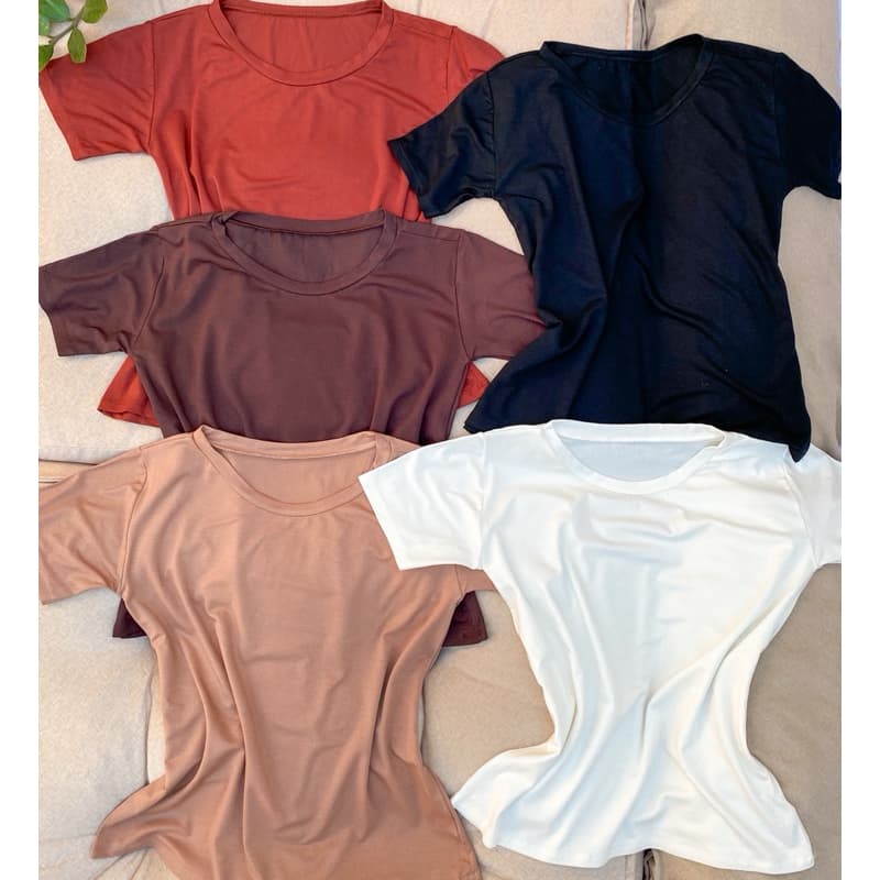 Blusinha Básica de Viscolycra Manga Curta Feminina