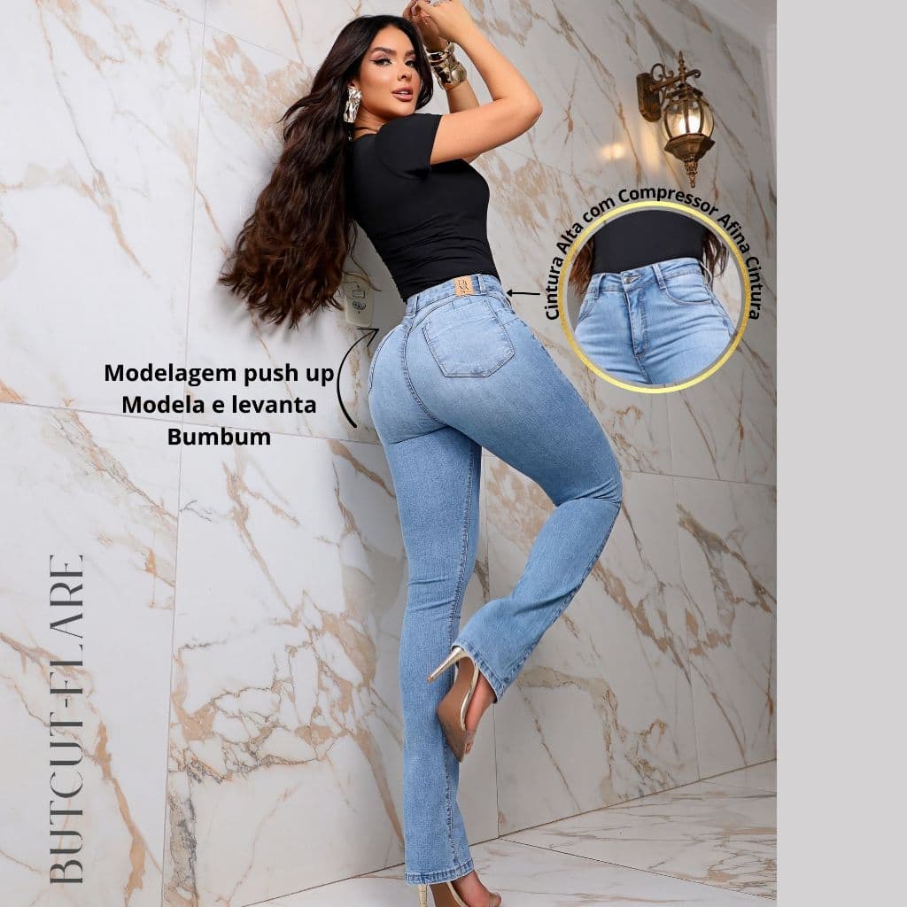Calça Flare Feminina Azul Claro Cintura Alta Modeladora com Lycra e Efeito Push Up no Bumbum