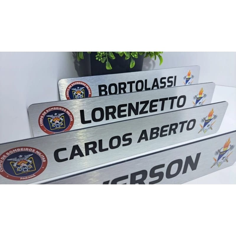 Placa porta  personalizada 10x32cm ps2mm ou acrilico + impressão UV aceita impressão de qualquer tipo de logo