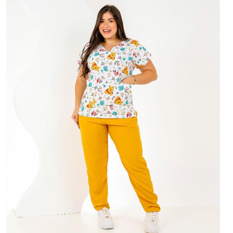 Conjunto Pijama Hospitalar Enfermagem Pediatria saúde.