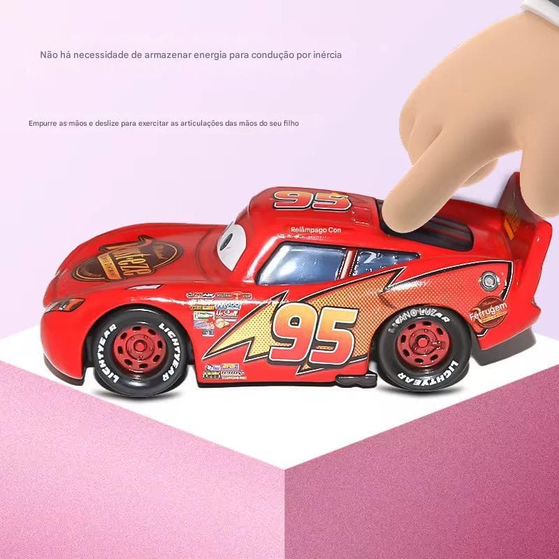 Carrinho de Fricção Estilo Relâmpago McQueen de Ferro – Brinquedo Divertido e Resistente