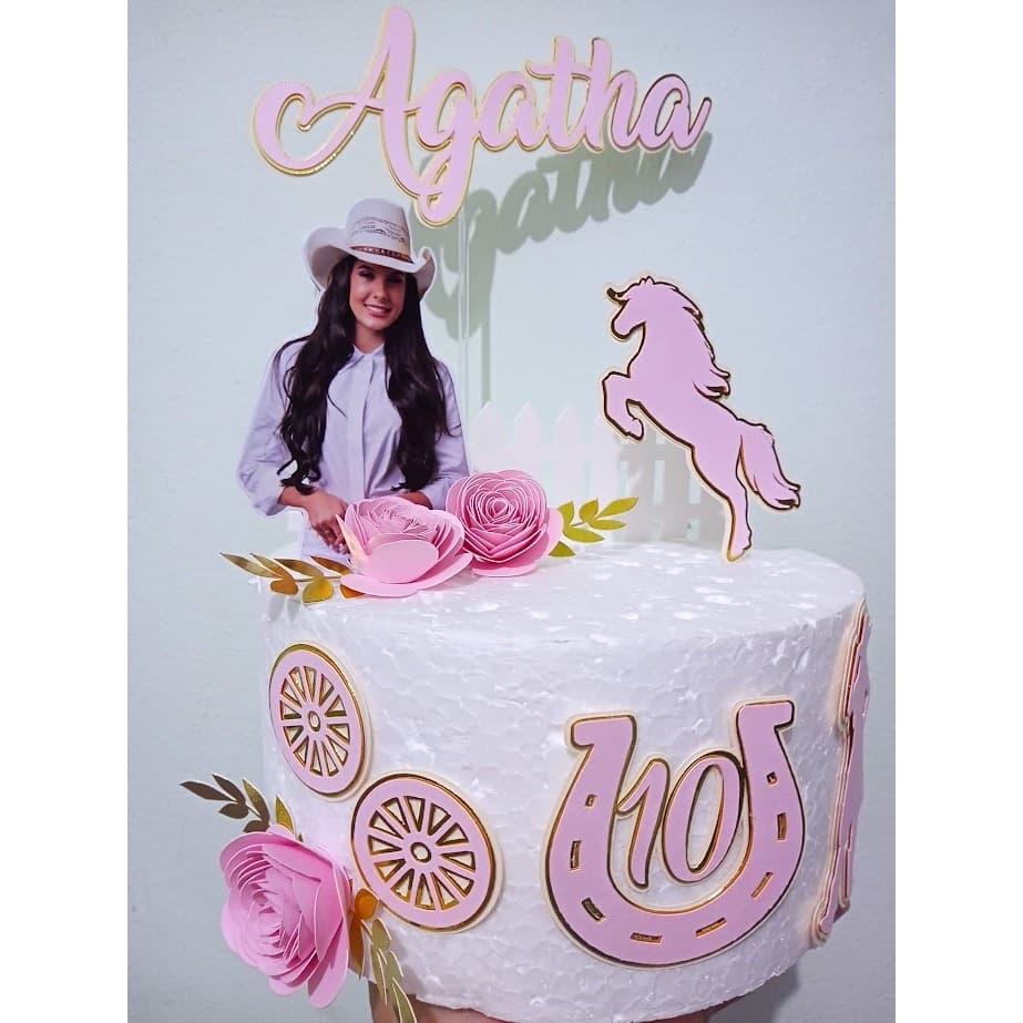 Topper - Topo de bolo personalizado em camadas Ana Castela boiadeira 3d
