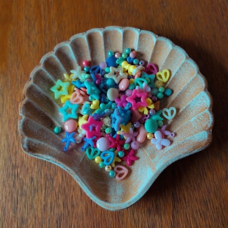 100g Blend Mix Infantil Miçangas Entremeios Pingentes Cores Pastel