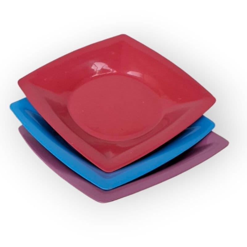 Kit 30 Pratos quadrados plástico 21x21x3