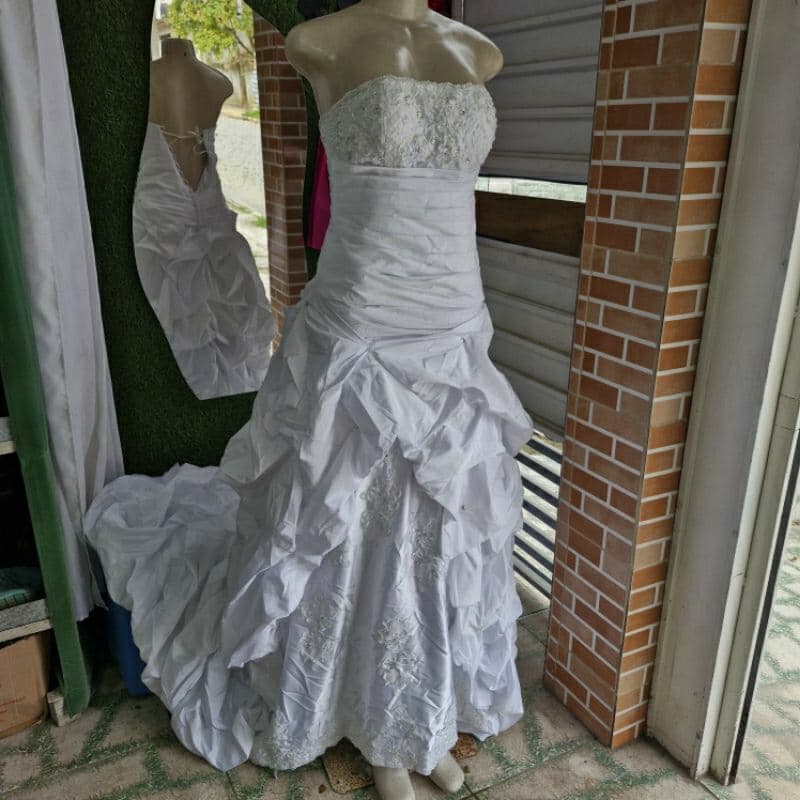Vestido de Noiva - Tomara que caía