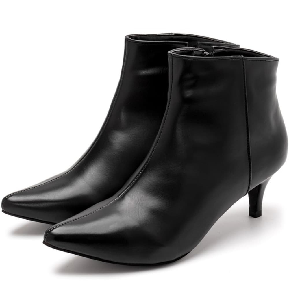 Bota Cano Curto Feminina Eliana Salto Baixo Bico Fino Preta