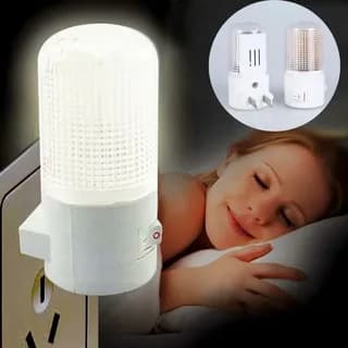 Luminária LED de Luz Suave de Tomada Leitura Noite Criança Mini Abajur Bivolt Quarto Escritório Sala