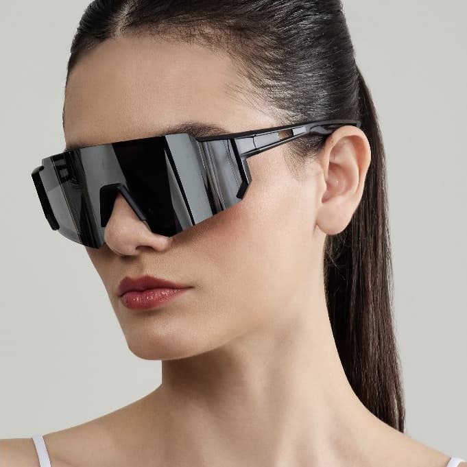 【Betsy】Reflexo Prateado Óculos Esportivo Espelhado Unissex | UV Proteção Ciclismo Futurista
