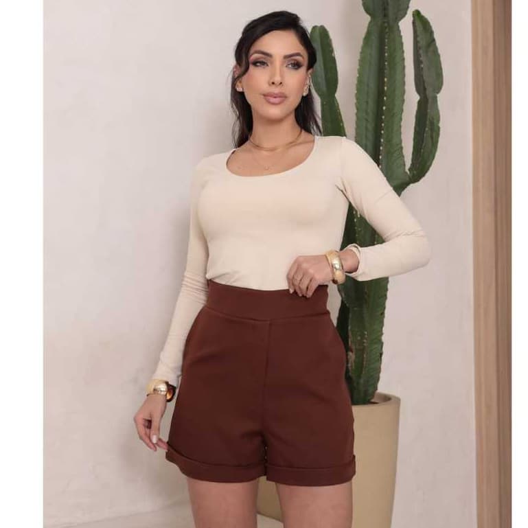 Shorts Alfaiataria Feminino Cintura Alta Com Bolso e Zíper na Lateral Alfaiataria Premium