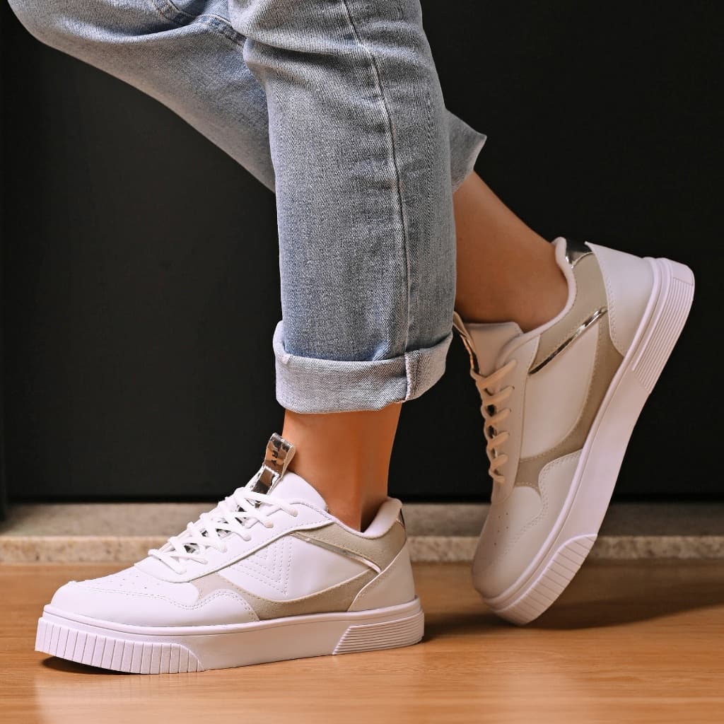 Tênis Feminino Casual Cadarço para Brilhar em Qualquer Ocasião