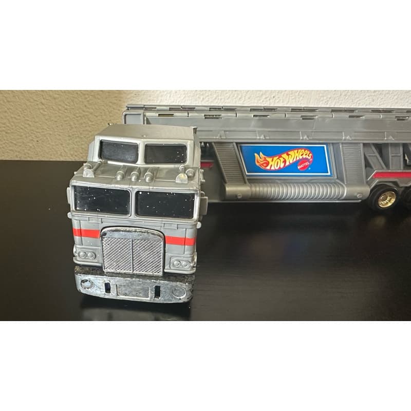 Caminhão Cargo Carrier HotWheels - Caminhão transportador - Veja as fotos