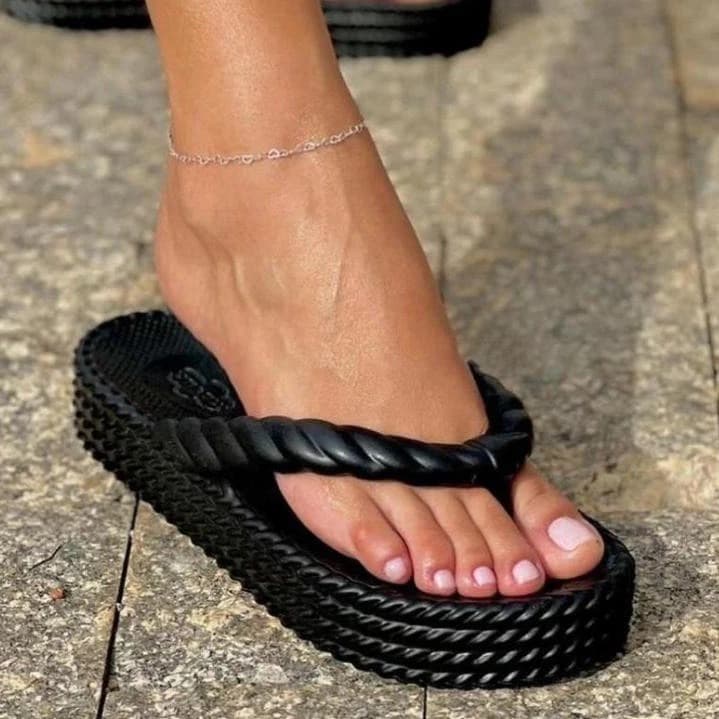 Chinelo Feminino Preto Trançada EVA Anatômica Confortável e Leve Macio