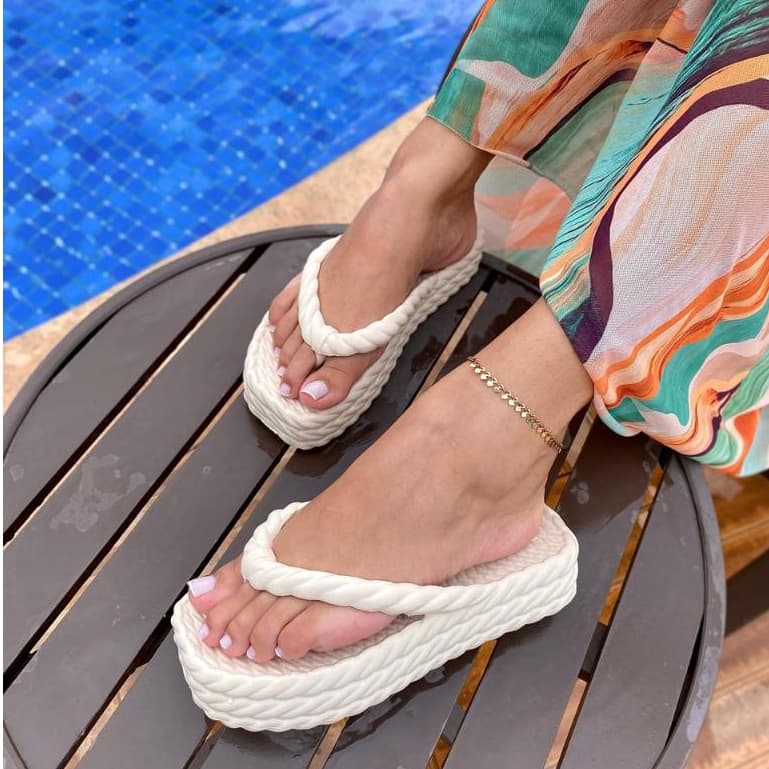 Chinelo Plataforma Miami Feminino em EVA – Leve, Macio e Confortável
