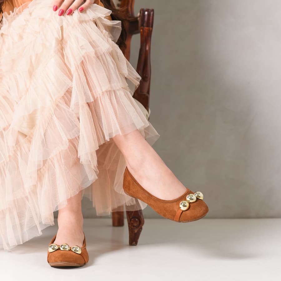 Sapatilha Feminina Bolas Douradas Confortável Macia Elegante Bailarina Inverno