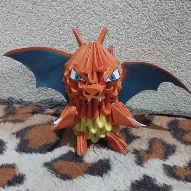 Origami 3D Charizard Fofo | Presente Criativo | Decoração Geek Artesanal