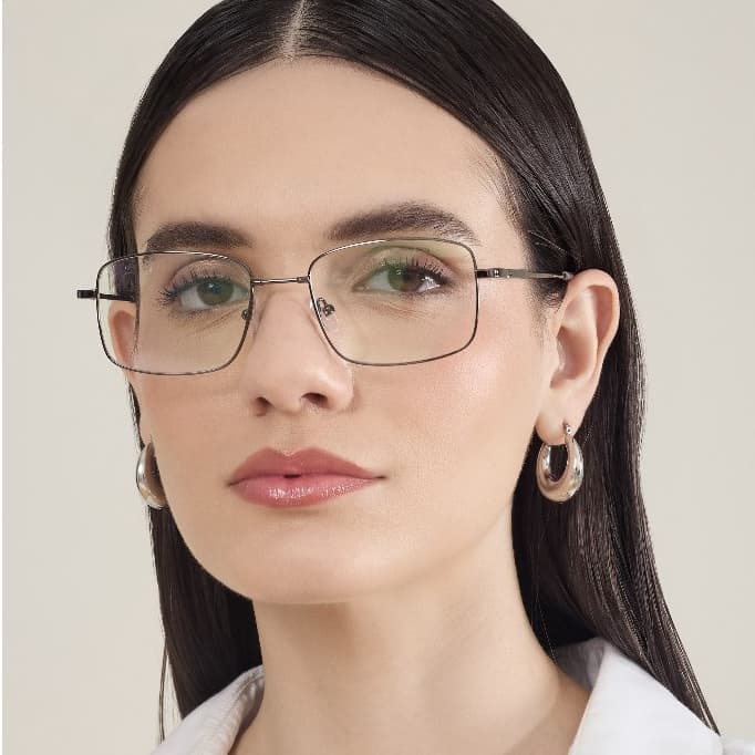 【Betsy】Óculos de Grau Feminino Retangular em Titânio de Memória Leve Clássico Estilo Elegante