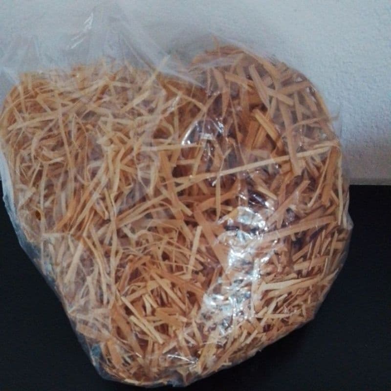 palha escura para enchimento de cesta