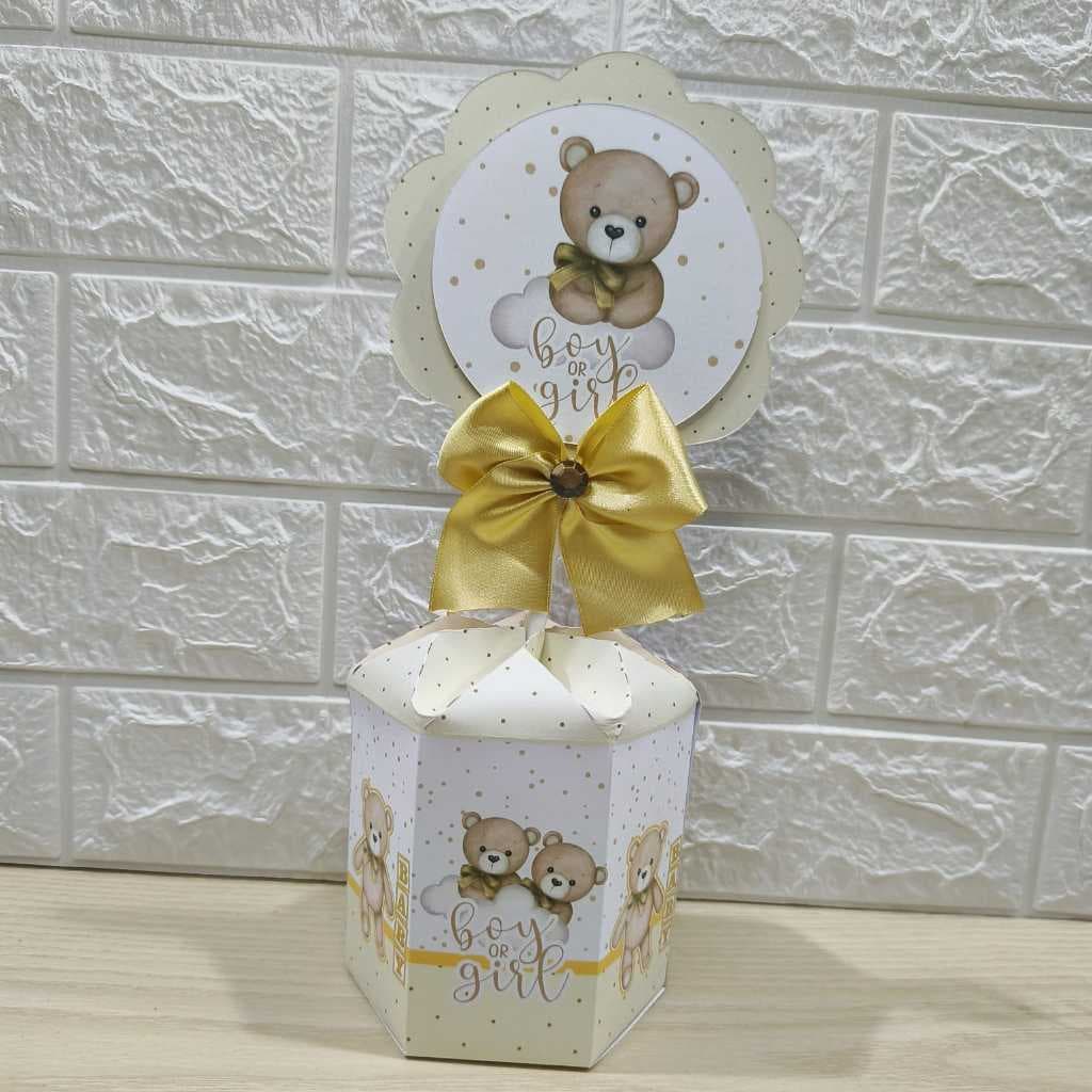 Centro de mesa para festa CHÁ DE REVELAÇÃO URSINHO DOURADO Festa-aniversario