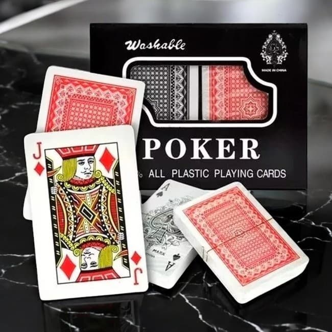 Kit 2 Baralhos - Jogos de Cartas - 100% Plástico Premium + Caixinha Exclusiva